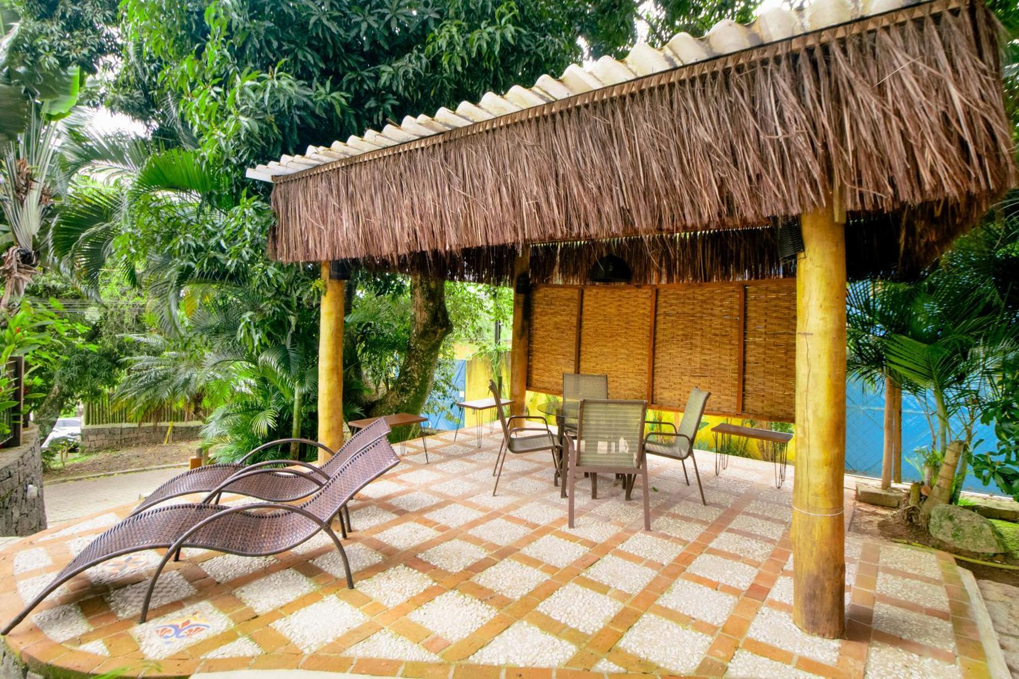 Velinn Catamara Brasil Inn Ilhabela